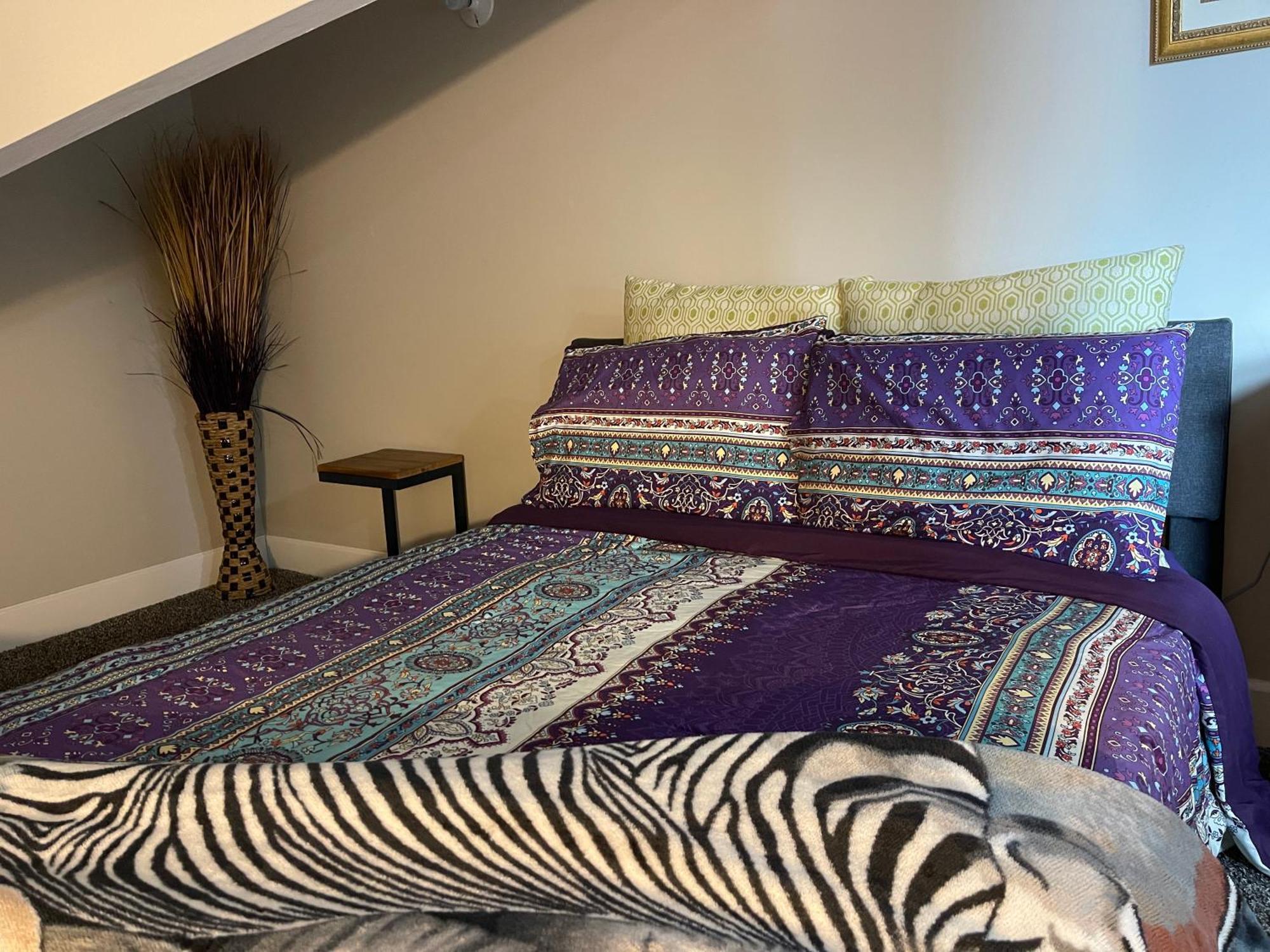 Vip Suites For Business Women, Nurses, College Moms Traveling To インディアナポリス エクステリア 写真