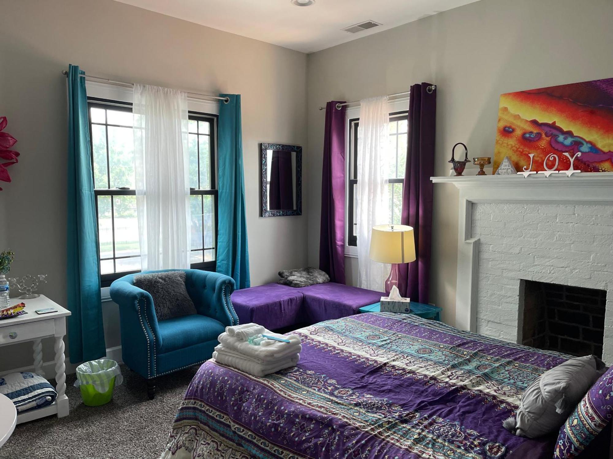 Vip Suites For Business Women, Nurses, College Moms Traveling To インディアナポリス エクステリア 写真